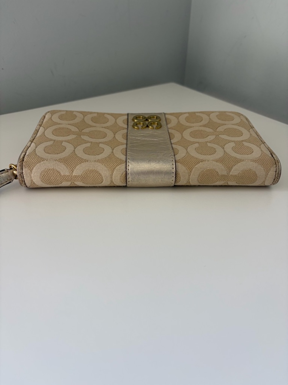 Coach Y2K Vintage Signature Continental Wallet - Picture 6 of 8